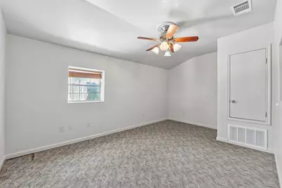 1915 Oak Forest Drive, Round Rock, TX 78681 - Photo 36