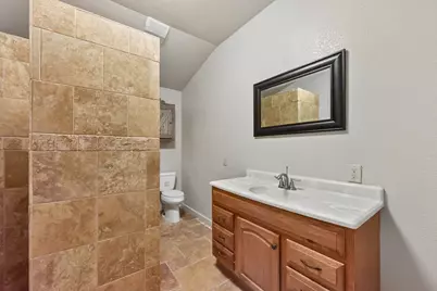 1915 Oak Forest Drive, Round Rock, TX 78681 - Photo 34