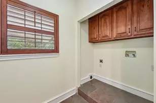 1915 Oak Forest Dr, Round Rock, TX 78681 - Photo 12