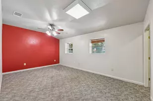 1915 Oak Forest Dr, Round Rock, TX 78681 - Photo 32