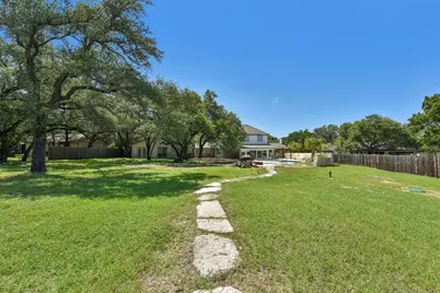 1915 Oak Forest Drive, Round Rock, TX 78681 - Photo 38