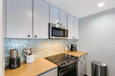 1818 S Lakeshore Boulevard #32, Austin, TX 78741 - Photo 6