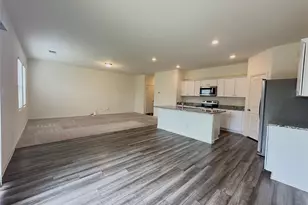 103 Gray Fox Loop, Hutto, TX 78634 - Photo 6
