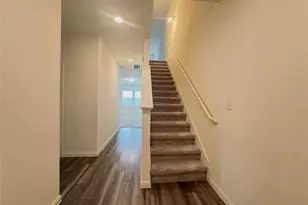 103 Gray Fox Loop, Hutto, TX 78634 - Photo 2