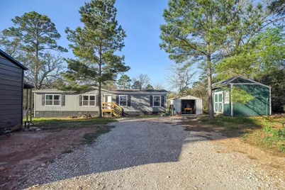 235 Pinehill Drive, Bastrop, TX 78602 - Photo 2