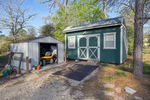 235 Pinehill Dr, Bastrop, TX 78602 - Photo 6