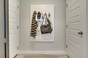 7702 Dylan Dr, Austin, TX 78744 - Photo 14