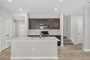 7702 Dylan Dr, Austin, TX 78744 - Photo 8