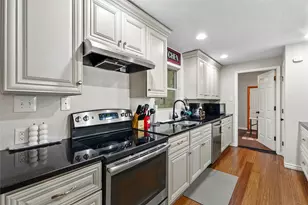 111 Merrywood Ln, San Marcos, TX 78666 - Photo 10