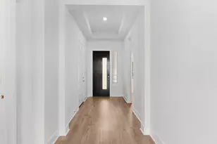 1300 Snowdrop Dr, Georgetown, TX 78628 - Photo 4