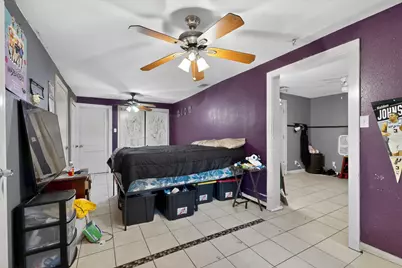 1302 1/2 Walnut Avenue E #2, Austin, TX 78702 - Photo 24