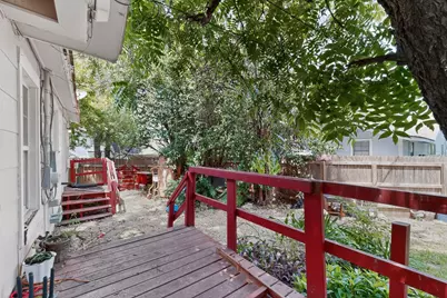 1302 1/2 Walnut Avenue E #2, Austin, TX 78702 - Photo 10