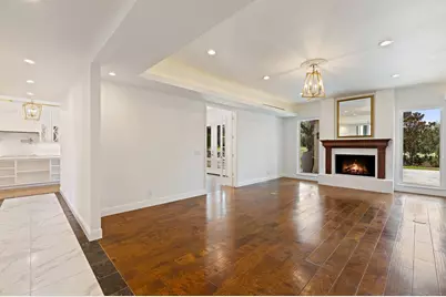 17 Hedgebrook Way, The Hills, TX 78738 - Photo 4