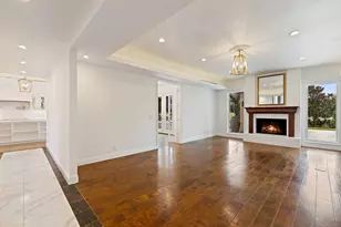 17 Hedgebrook Way, The Hills, TX 78738 - Photo 4