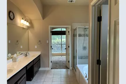 19500 Sangremon Way, Pflugerville, TX 78660 - Photo 14