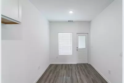 219 Tokalaun Drive, Hutto, TX 78634 - Photo 10