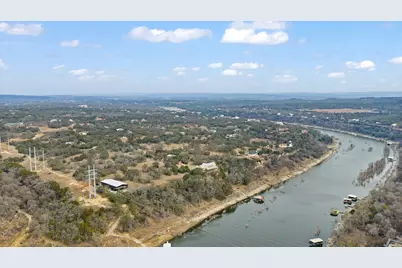 2001 Performer Road, Spicewood, TX 78669 - Photo 14