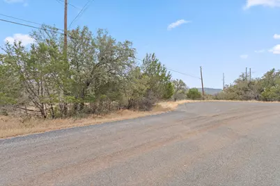 2001 Performer Road, Spicewood, TX 78669 - Photo 18