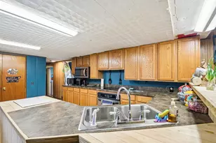 126 Market St, Bastrop, TX 78602 - Photo 6