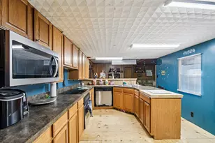 126 Market St, Bastrop, TX 78602 - Photo 8