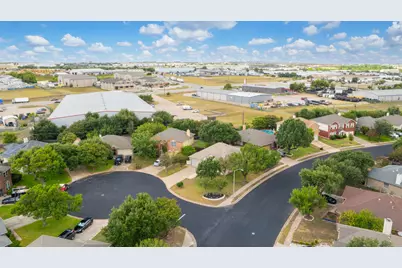 1600 Viki Lynn Court, Pflugerville, TX 78660 - Photo 34
