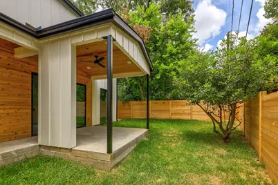2104 Columbia Cove #B, Austin, TX 78723 - Photo 24