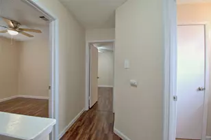 1015 E Yager Ln, Austin, TX 78753 - Photo 8