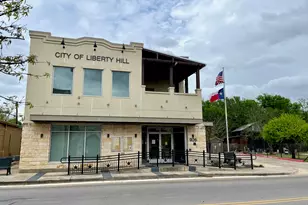 201 Church Hill Ln, Liberty Hill, TX 78642 - Photo 32