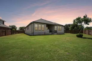 2805 Mossy Springs Dr, Leander, TX 78641 - Photo 30