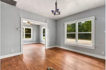 508 Sloan Street, Taylor, TX 76574 - Photo 14