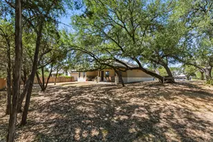 18817 Kelly Dr, Lago Vista, TX 78645 - Photo 38