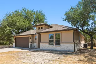 18817 Kelly Dr, Lago Vista, TX 78645 - Photo 4