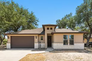 18817 Kelly Dr, Lago Vista, TX 78645 - Photo 2