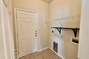 211 Almquist St, Hutto, TX 78634 - Photo 20