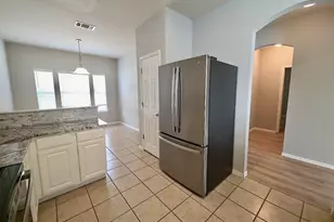 211 Almquist St, Hutto, TX 78634 - Photo 8