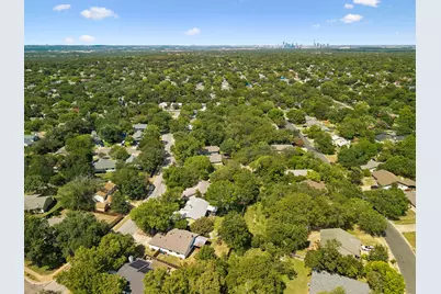 8305 Fort Sumter Road, Austin, TX 78745 - Photo 36