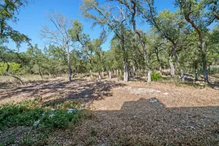 128 Mockingbird Ln, Georgetown, TX 78633 - Photo 32