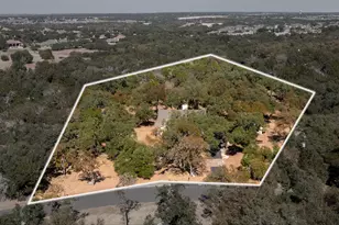 128 Mockingbird Ln, Georgetown, TX 78633 - Photo 38