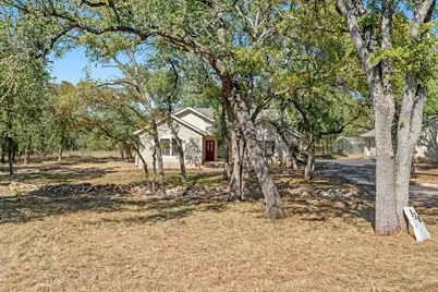 128 Mockingbird Lane, Georgetown, TX 78633 - Photo 4