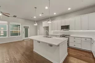 3919 Vaughan St, Austin, TX 78723 - Photo 10