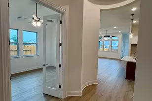 632 Hickory Bend Trl, Georgetown, TX 78628 - Photo 4