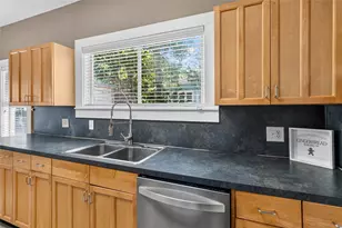 217 N Bishop St, San Marcos, TX 78666 - Photo 12