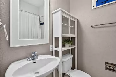 217 N Bishop Street, San Marcos, TX 78666 - Photo 24