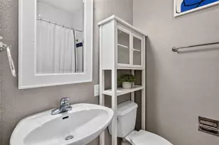 217 N Bishop St, San Marcos, TX 78666 - Photo 24
