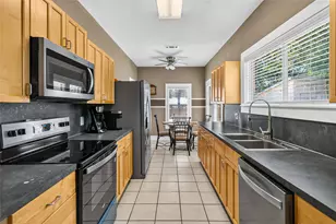 217 N Bishop St, San Marcos, TX 78666 - Photo 14