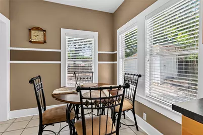 217 N Bishop Street, San Marcos, TX 78666 - Photo 16