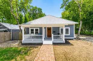 217 N Bishop St, San Marcos, TX 78666 - Photo 1