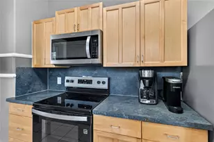 217 N Bishop St, San Marcos, TX 78666 - Photo 10