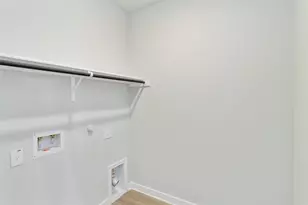 943 Staglin St, Buda, TX 78610 - Photo 32