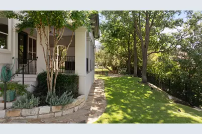 110 Golden Bear Drive, Austin, TX 78738 - Photo 30